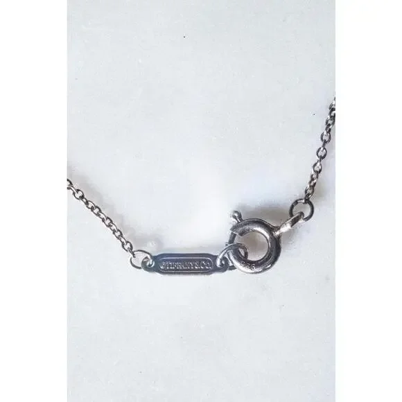 Tiffany & Co Tri-Sterling Silver interlocking Circle Necklace Sterling Silver - Picture 4 of 5